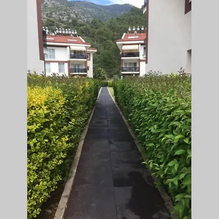 Doga Ve Denizin Huzurunu Arayanlara.. Apartment Fethiye